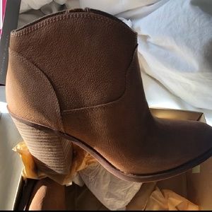 New!! Lucky Eller Western Booties Size 8.5 Toffee